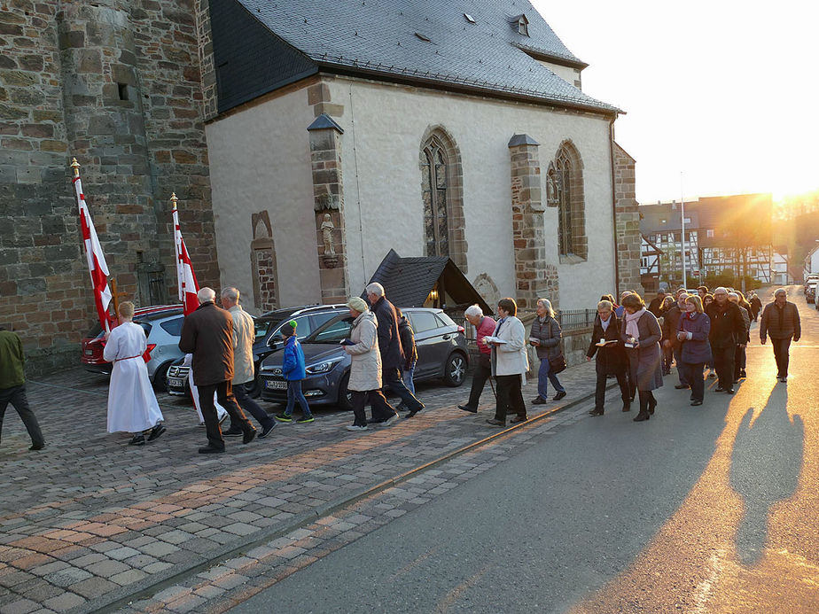 Lumen Christi - Auferstehungsmesse in St. Crescentius (Foto: Karl-Franz Thiede)